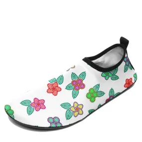 Berry Flowers White Sockamoccs Slip On Shoes