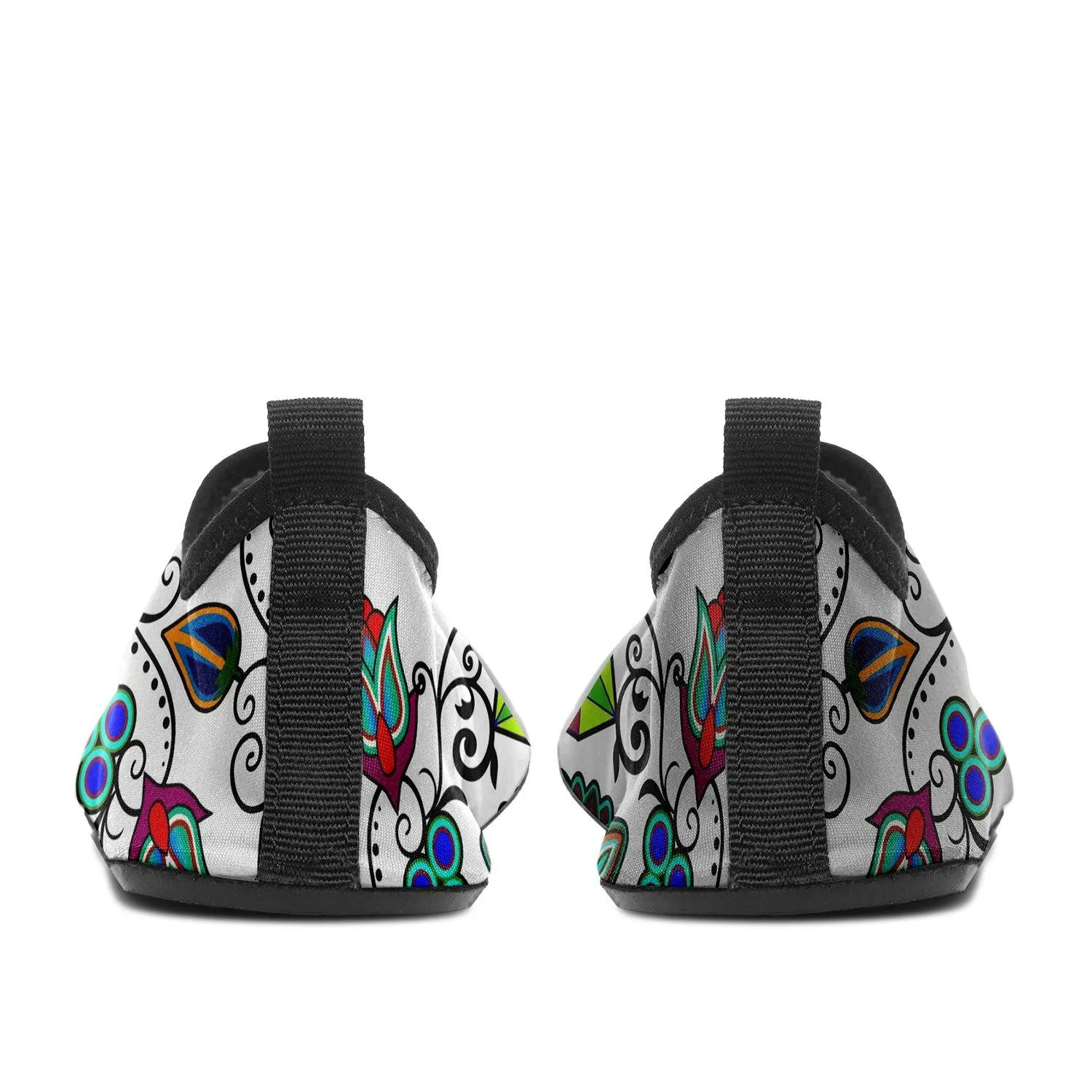 Indigenous Paisley White Sockamoccs Slip On Shoes