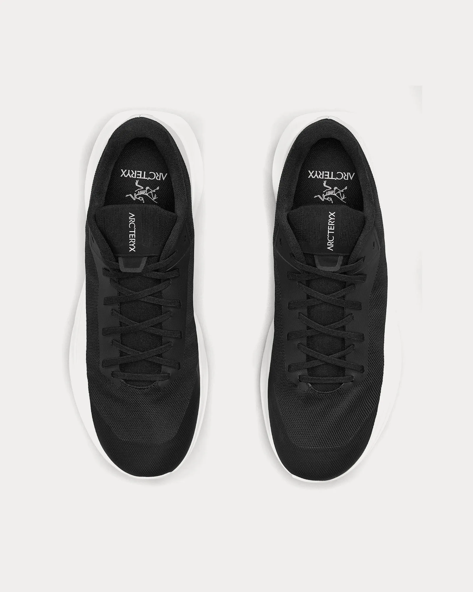 Norvan LD 4 Black / Arctic Silk Running Shoes