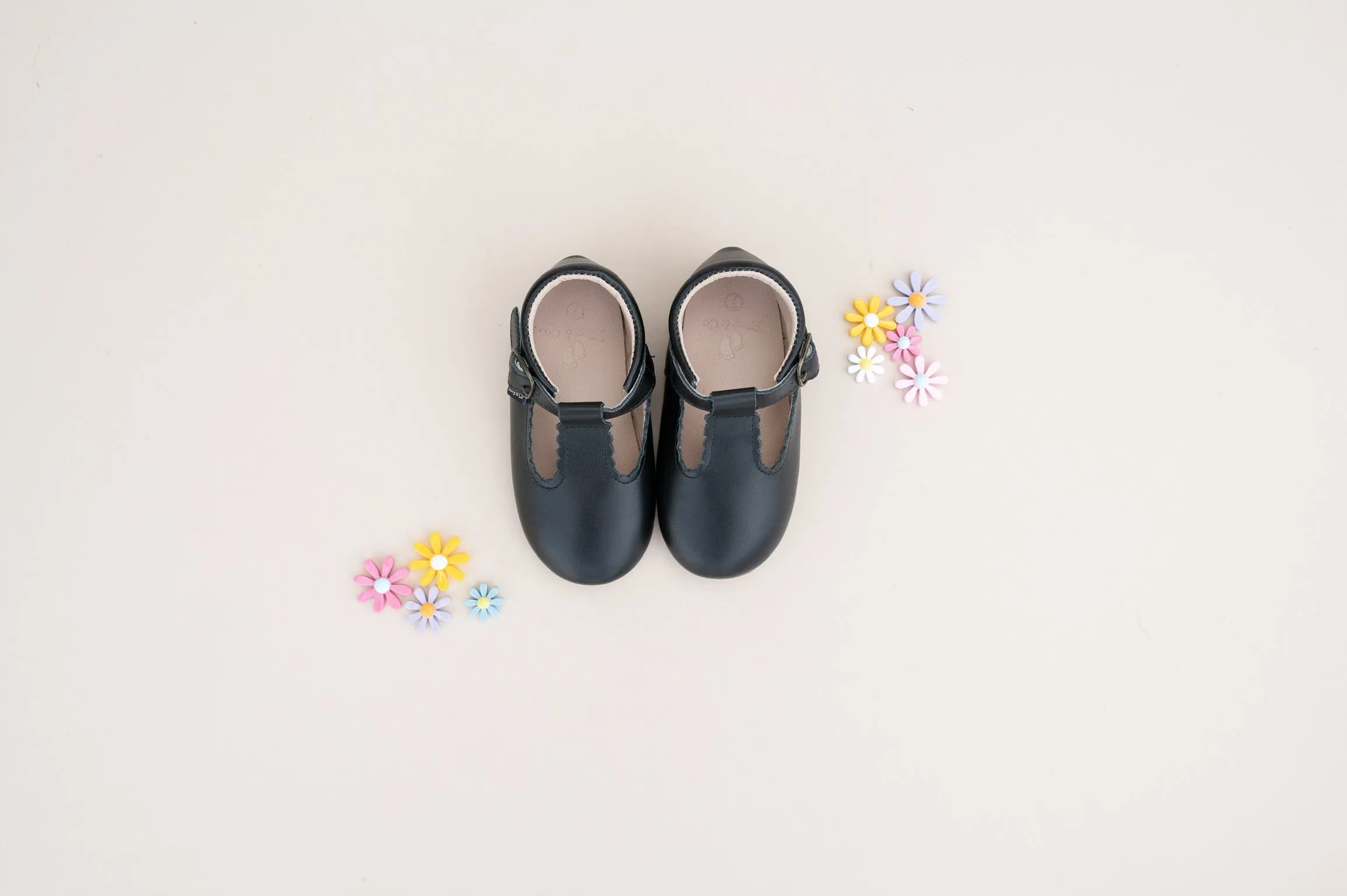 Riley T-Straps - Onyx Black