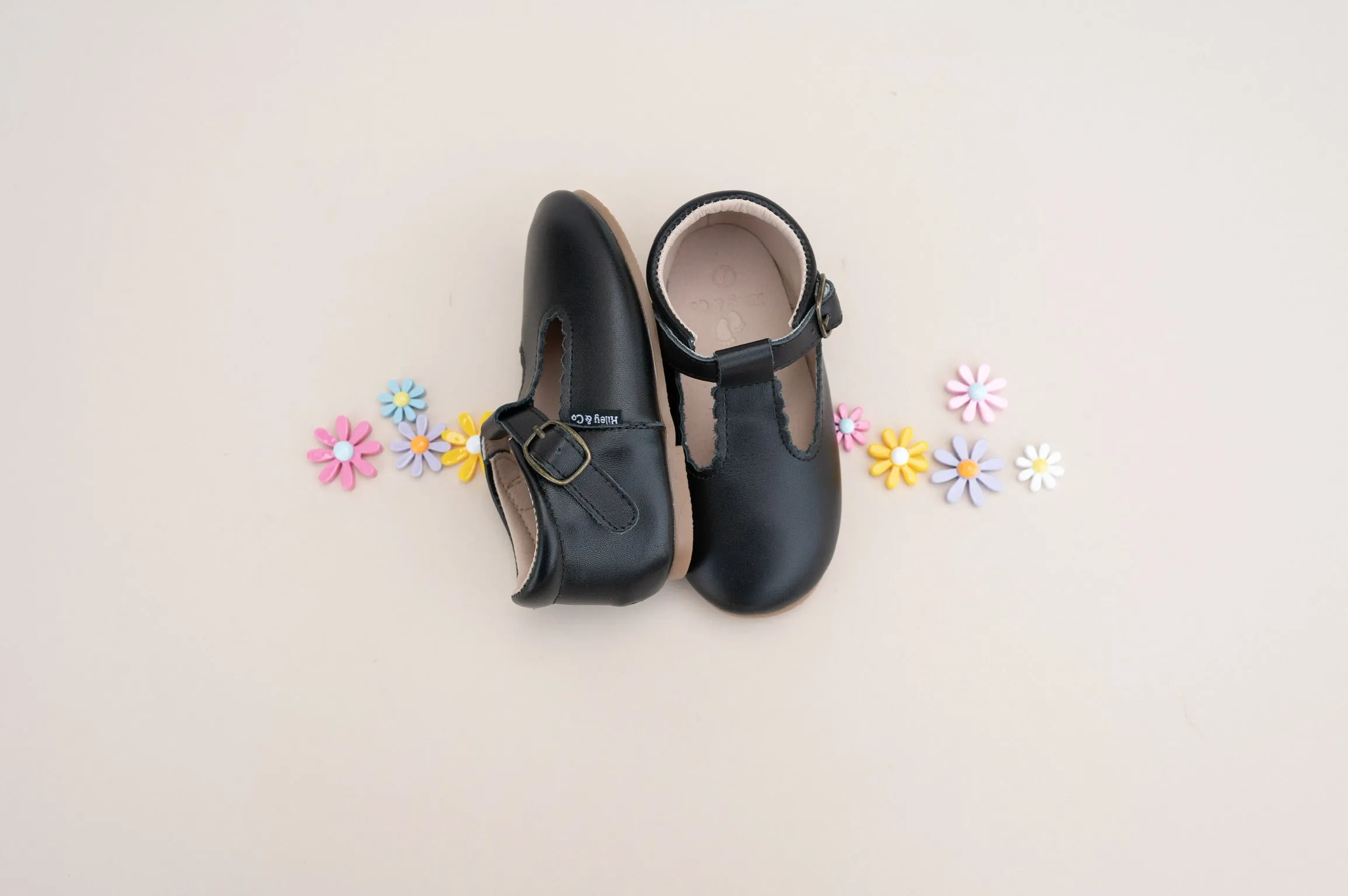 Riley T-Straps - Onyx Black